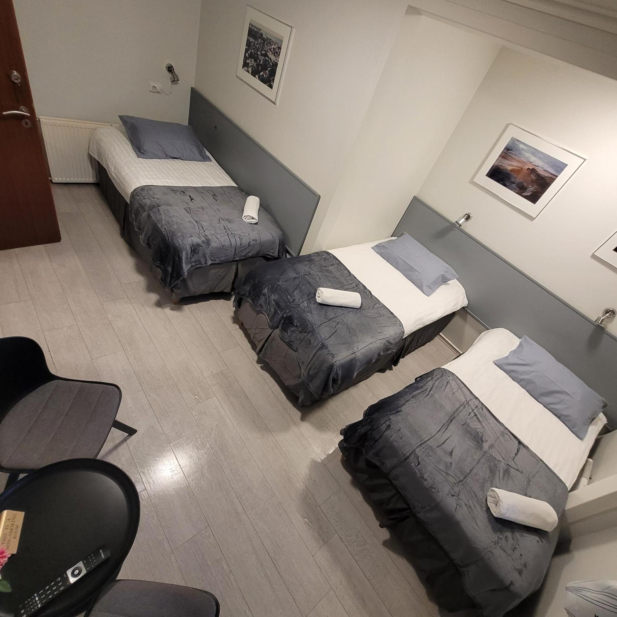 B&B Guesthouse - Bed And Breakfast Keflavik Centre Bagian luar foto