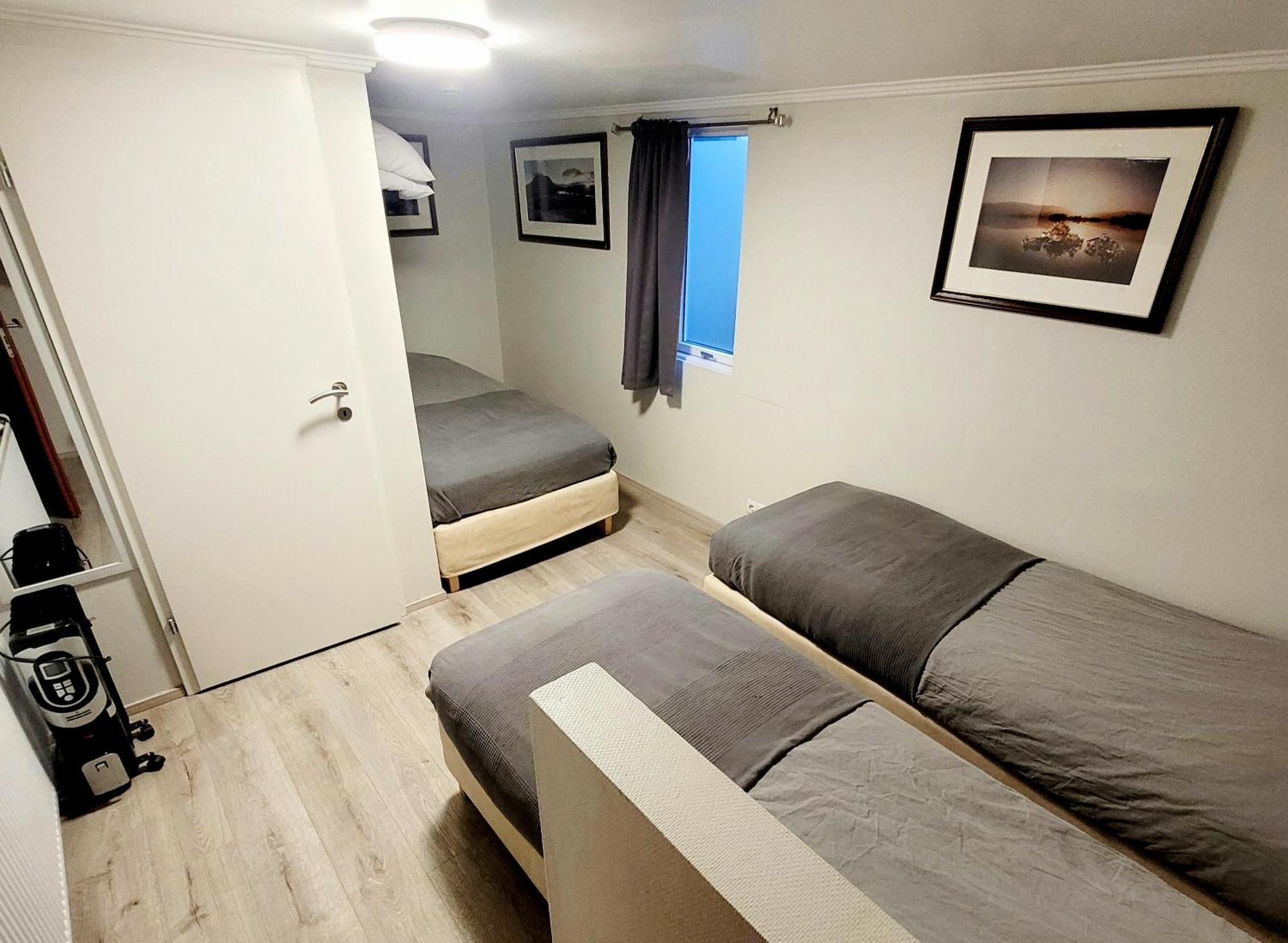 B&B Guesthouse - Bed And Breakfast Keflavik Centre Bagian luar foto