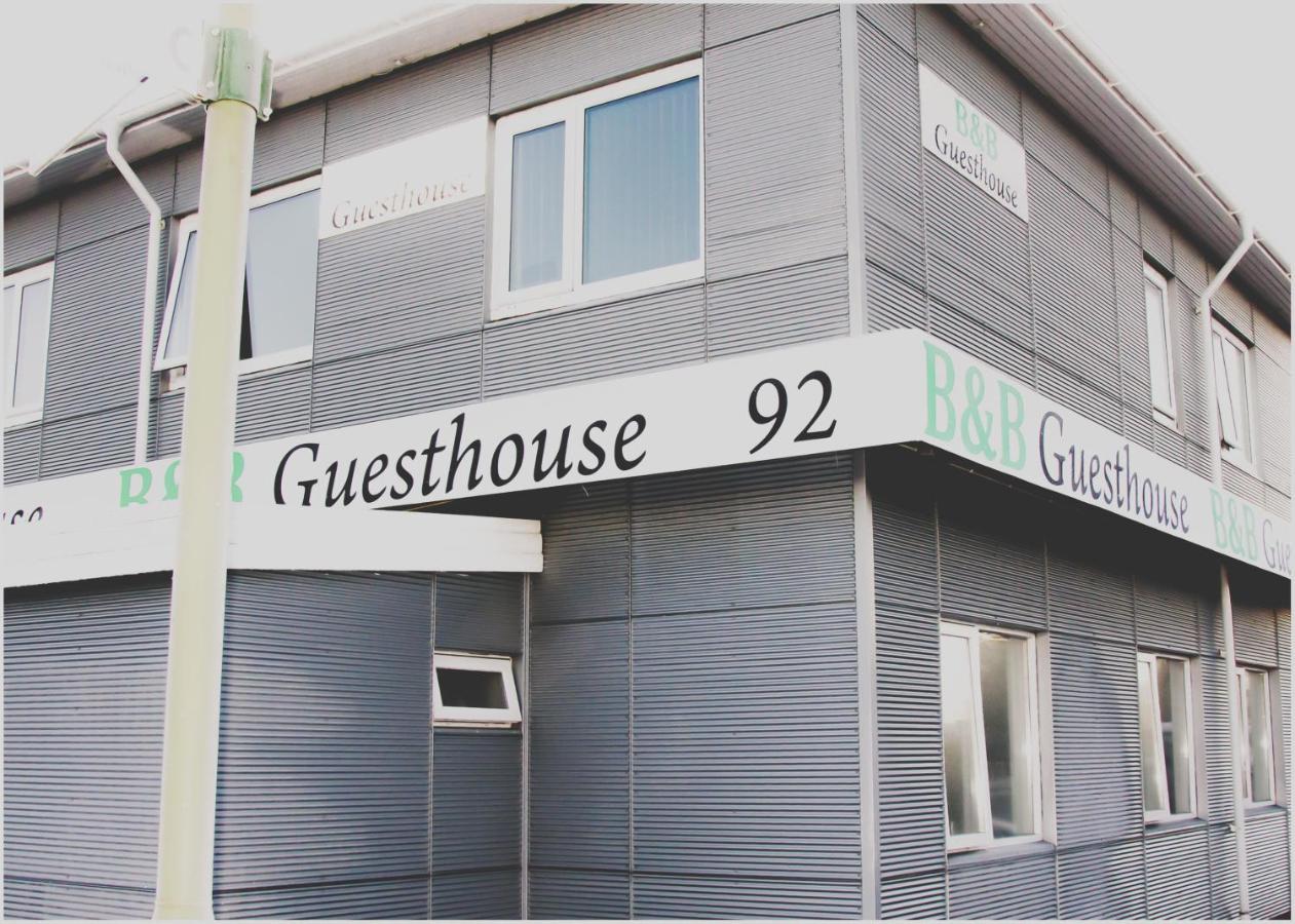 B&B Guesthouse - Bed And Breakfast Keflavik Centre Bagian luar foto
