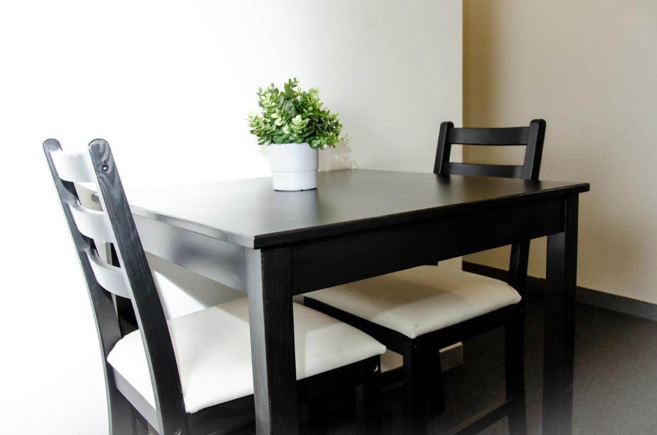 B&B Guesthouse - Bed And Breakfast Keflavik Centre Bagian luar foto