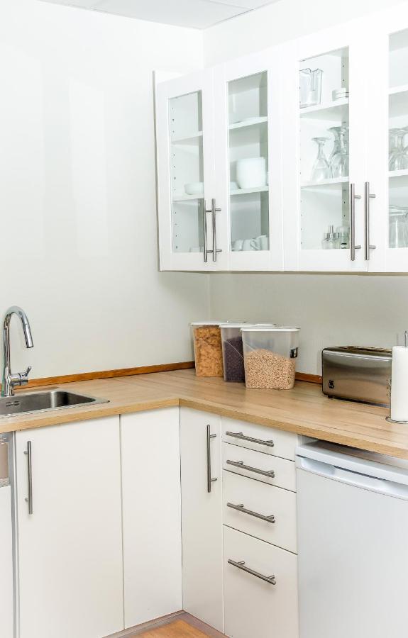 B&B Guesthouse - Bed And Breakfast Keflavik Centre Bagian luar foto